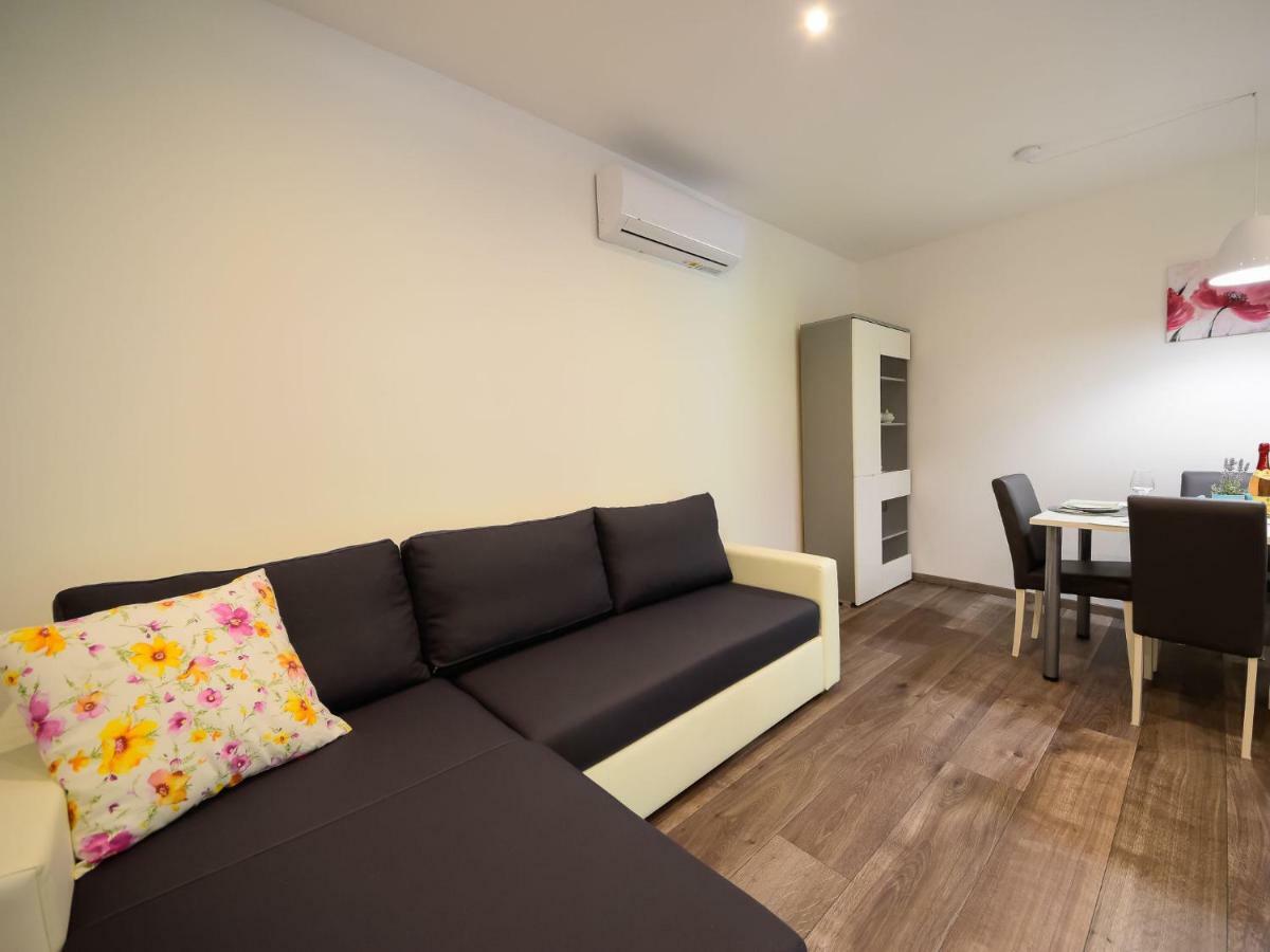 Apartment Sandra By Interhome 马图利 外观 照片